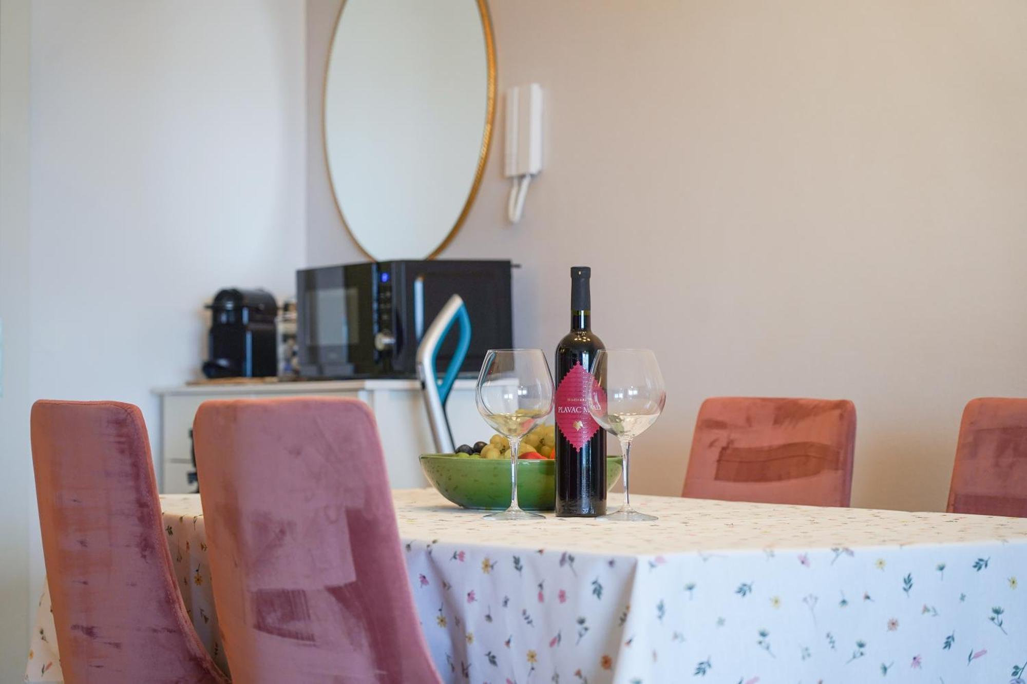 Apartment Maja Superior Makarska Eksteriør billede
