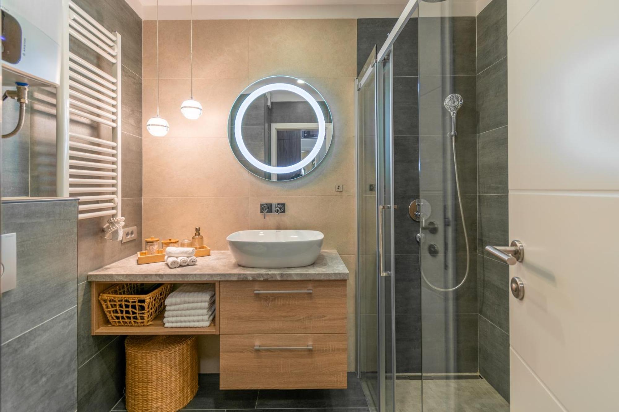 Apartment Maja Superior Makarska Eksteriør billede