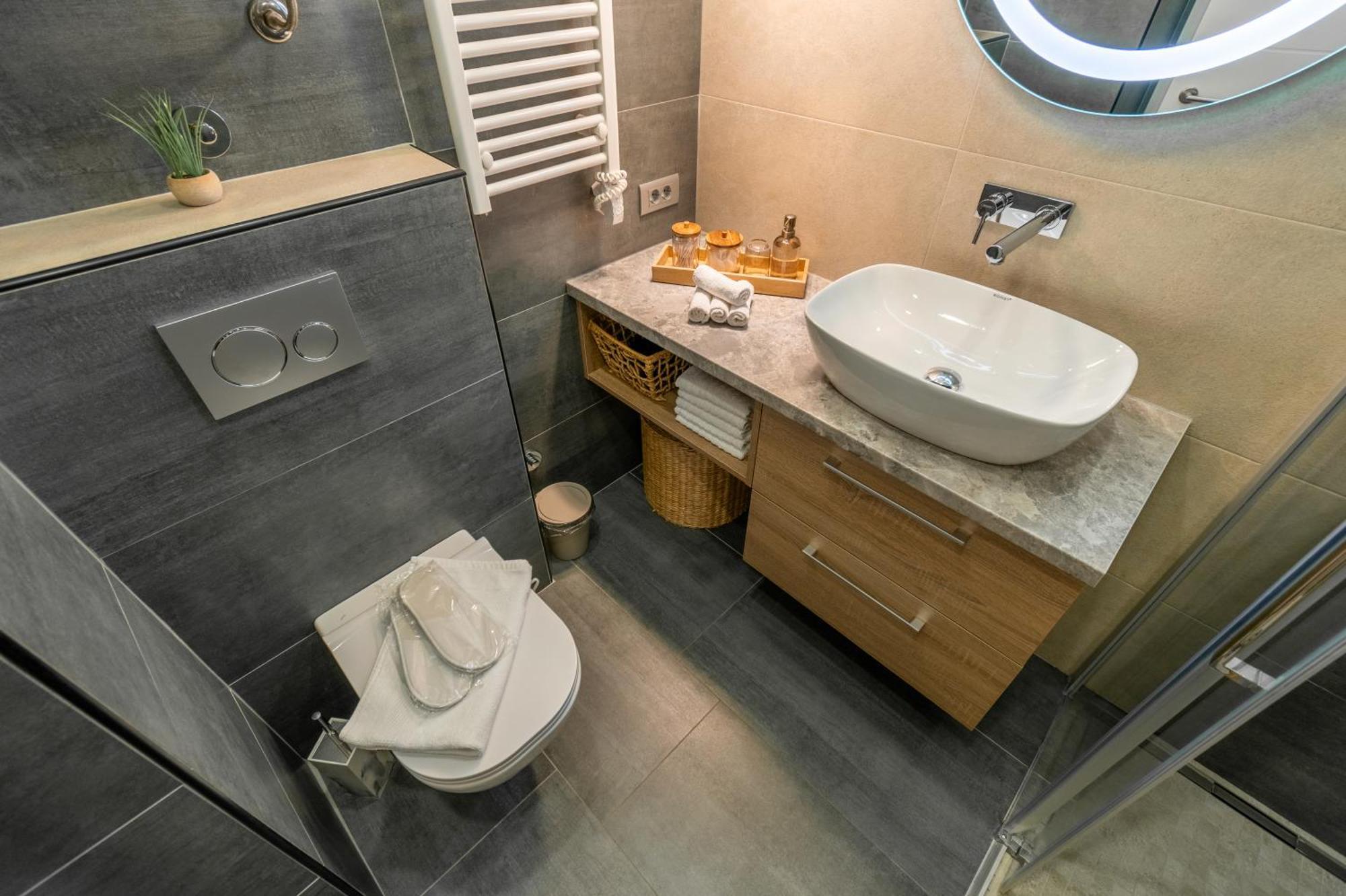 Apartment Maja Superior Makarska Eksteriør billede