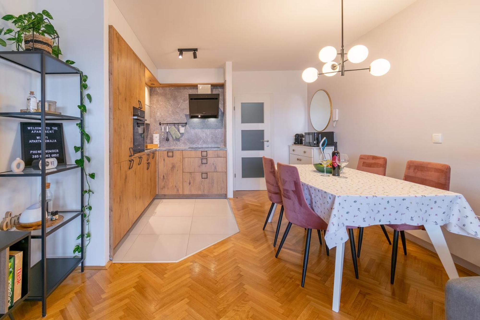 Apartment Maja Superior Makarska Eksteriør billede