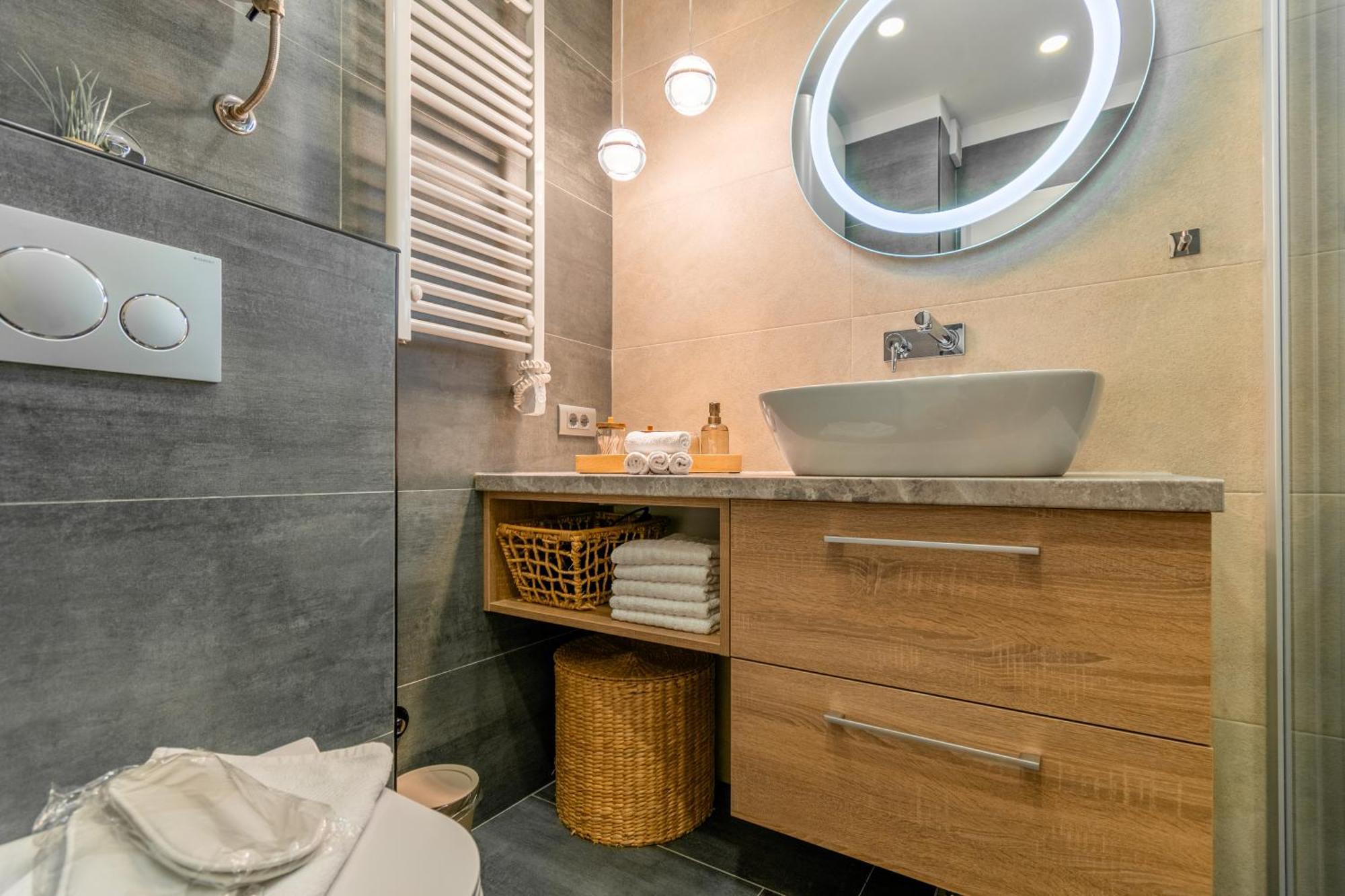 Apartment Maja Superior Makarska Eksteriør billede